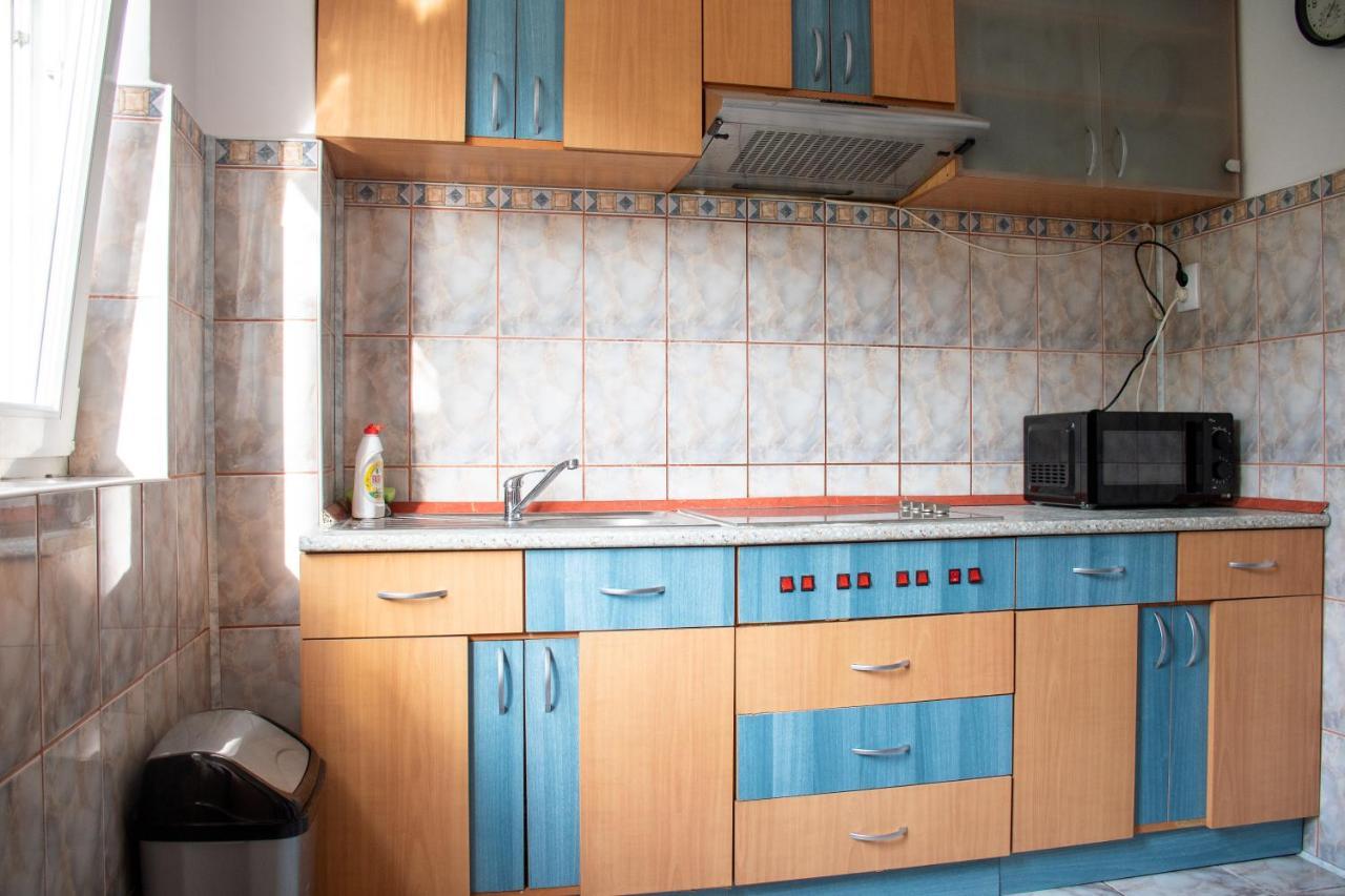 Family-Friendly Apartment Oradea Exterior foto